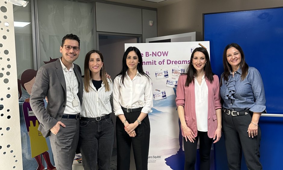 Η Bristol Myers Squibb υποδέχεται τη Χριστίνα Φλαμπούρη, την πρώτη Ελληνίδα ορειβάτισσα που κατέκτησε τις επτά υψηλότερες βουνοκορφές του κόσμου!