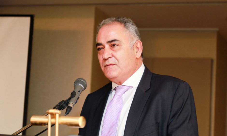 Γ. Χατζηθεοδοσίου:  Απαιτείται συνέχεια στη μείωση των τραπεζικών χρεώσεων