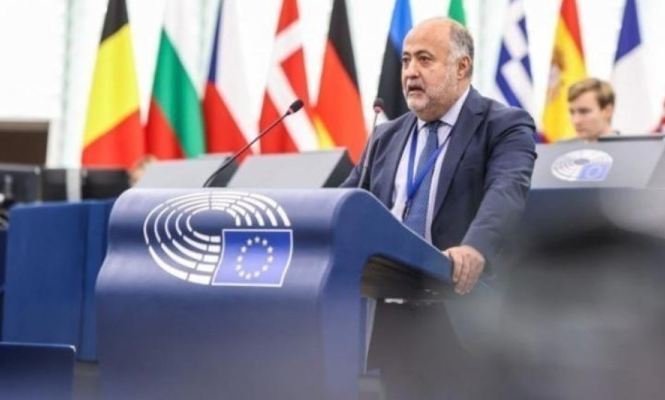 Τσιόδρας προς Κομισιόν για σπάνιες ασθένειες: Χρειαζόμαστε ευρωπαϊκό σχέδιο για βελτίωση πρόσβασης σε έγκαιρη διάγνωση και θεραπεία