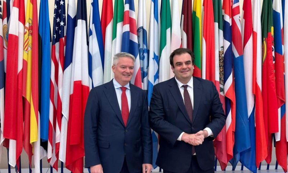 Ο Κυριάκος Πιερρακάκης στην Υπουργική Διάσκεψη του ΟΟΣΑ στο Παρίσι