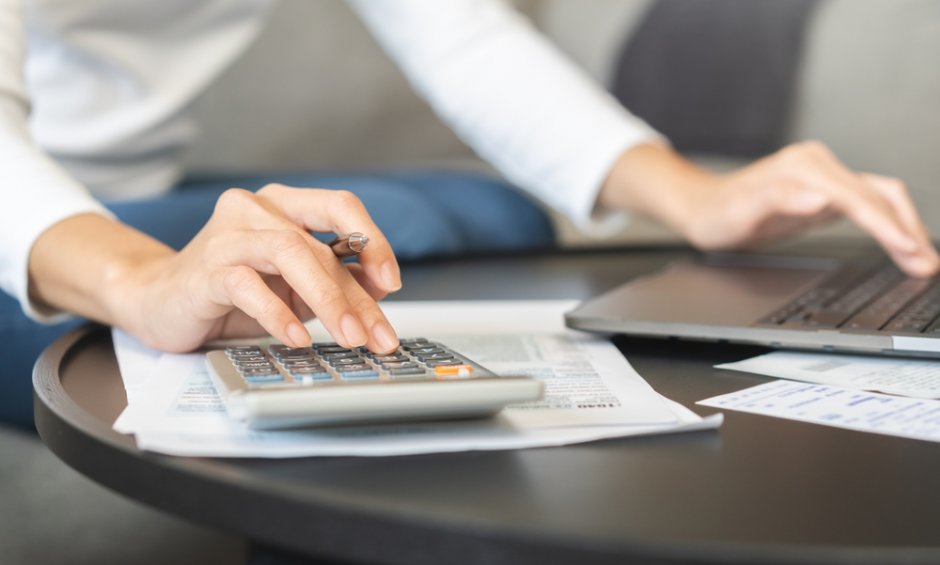 Επιστρέφει φόρους ακινήτων από το 2014 η ΑΑΔΕ - Ποιοι ιδιοκτήτες θα λάβουν αναδρομικά