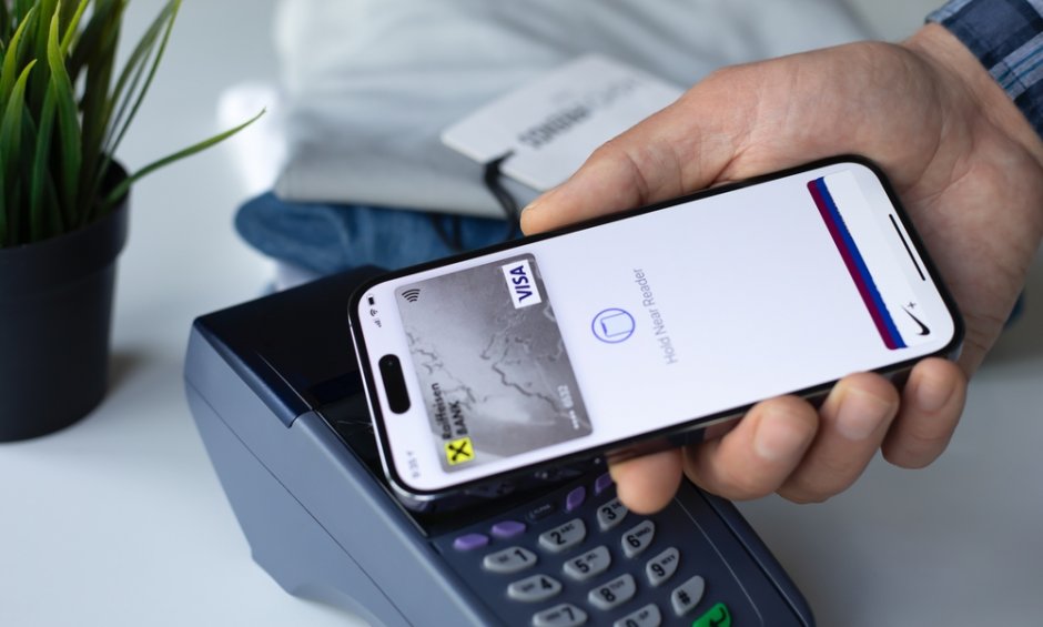 Visa - ΙΜΕ ΓΣΕΒΕΕ: Οι πληρωμές με κάρτα κερδίζουν έδαφος αφού σχεδόν 1 στις 2 ΜμΕ πραγματοποιούν τις επιχειρηματικές τους δαπάνες με αυτό τον τρόπο