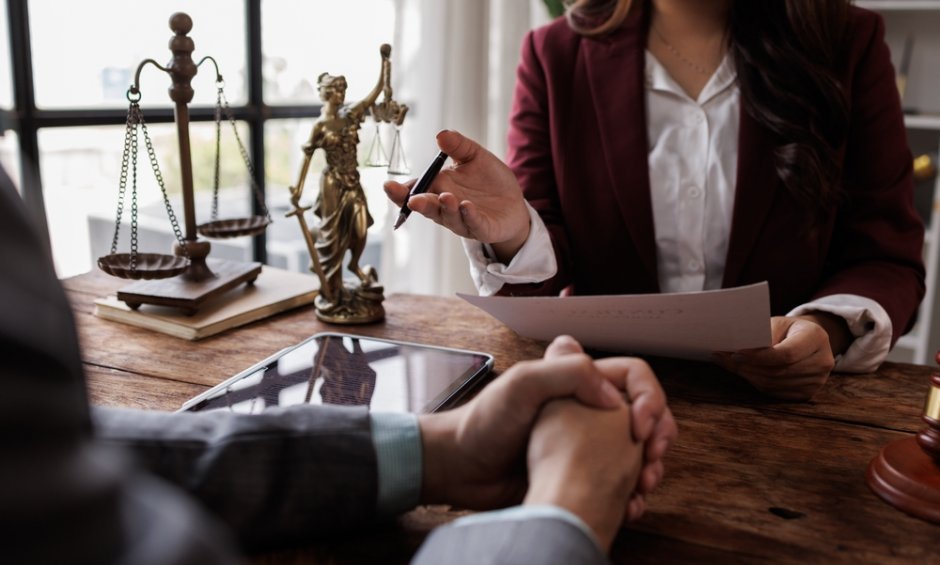 Πως η ρήτρα severability - Διαχωρισμός στα Ασφαλιστήρια συμβόλαια ευθυνών, μπορεί να σώσει μια εταιρία;