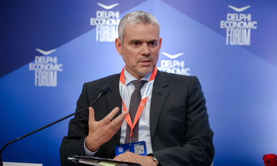 Κώστας Καραγκούνης: Σχεδόν 580.000 ωφελούμενοι από το πρόγραμμα αναβάθμισης ψηφιακών και πράσινων δεξιοτήτων