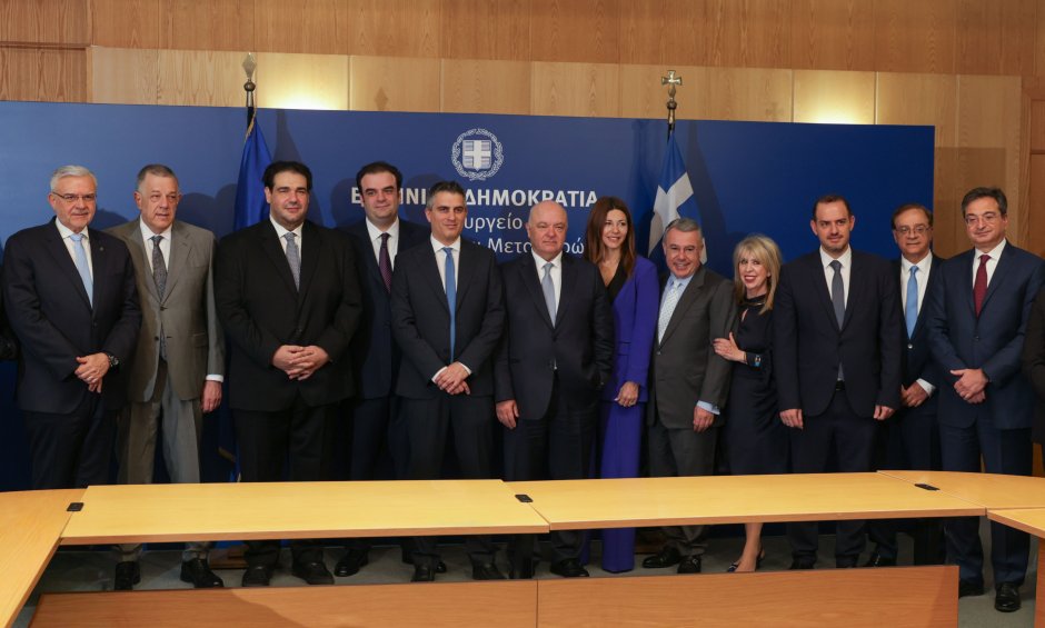 Νέα δωρεά 100 εκατ. ευρώ από τις τέσσερις συστημικές τράπεζες για την αναβάθμιση σχολικών υποδομών σε όλη τη χώρα