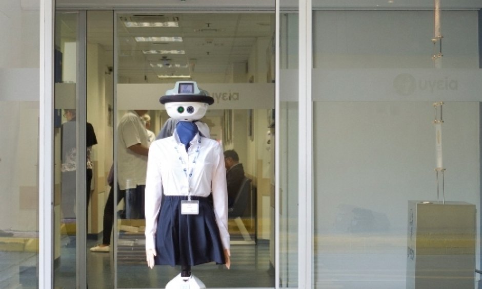 ΥΓΕΙΑ: Το νέο υπερσύγχρονο ρομπότ “Ερατώ” στην εξυπηρέτηση του ασθενή