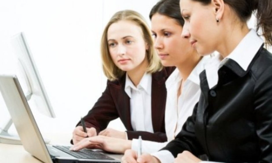 Σεμινάρια για Τεχνικές Παρουσιάσεων και Ασφαλίσεις Κατασκευής Τεχνικών Έργων στο ΕΙΑΣ