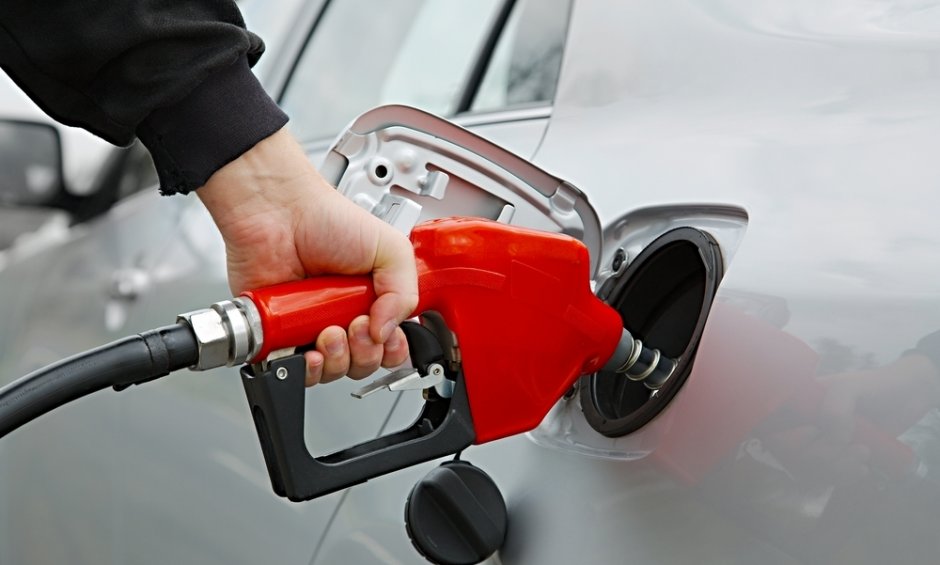 Πόσο καύσιμο καταναλώνει πραγματικά το αυτοκίνητό μας;