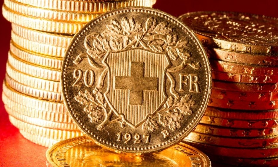 Aνησυχία για τα δάνεια σε φράγκο. Στο 1,02 φράγκα η ισοτιμία του ευρώ