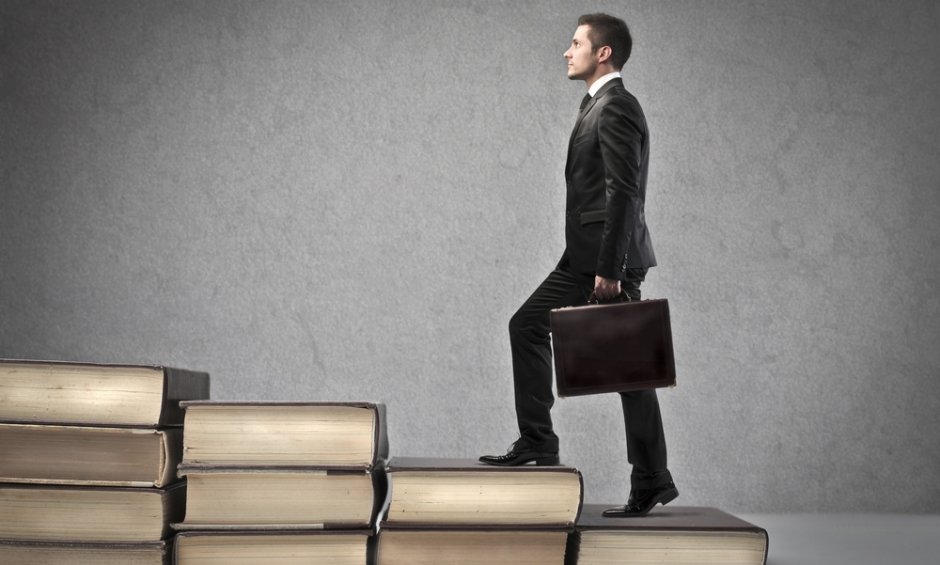 Το ΕΙΑΣ δεν τα κατάφερε στην επαναπιστοποίηση!