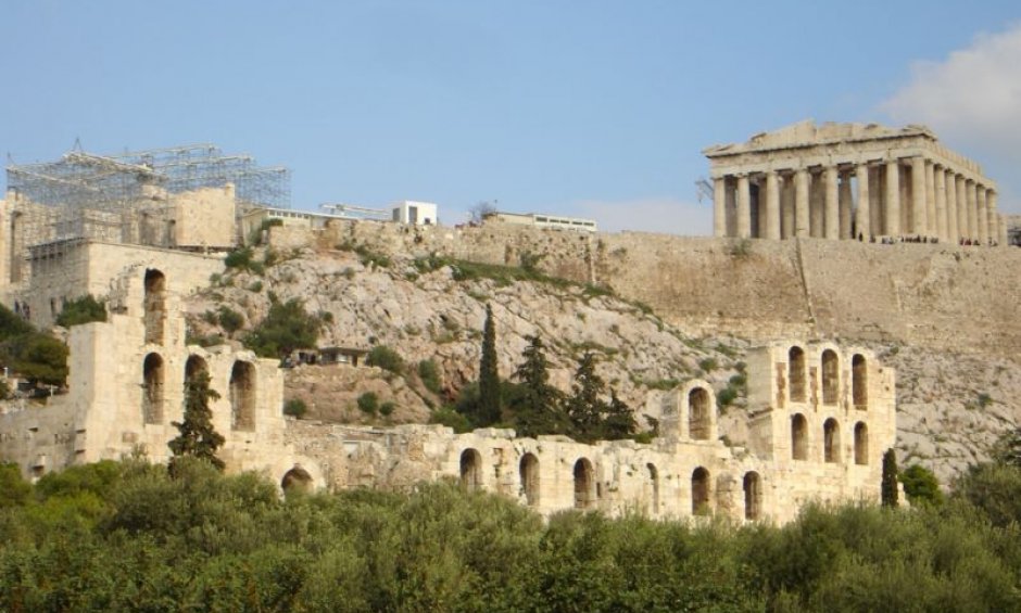 Συνάντηση ελληνικών εταιρειών με θέα την Ακρόπολη