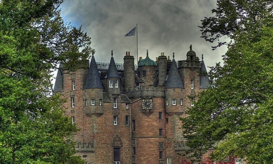 Η Μινέττα Ασφαλιστική  θα ταξιδέψει στη Σκωτία 