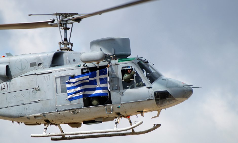 Νεκροί οι αξιωματικοί του Πολεμικού Ναυτικού. Εντοπίστηκαν δύο σοροί στην Κίναρο
