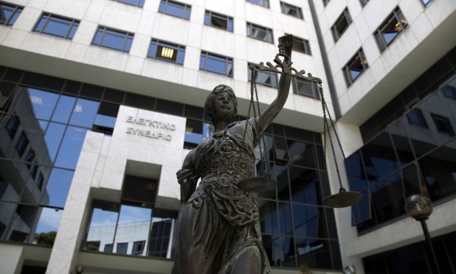 Ελεγκτικό Συνέδριο: Παράνομες οι περικοπές συντάξεων από το 2019