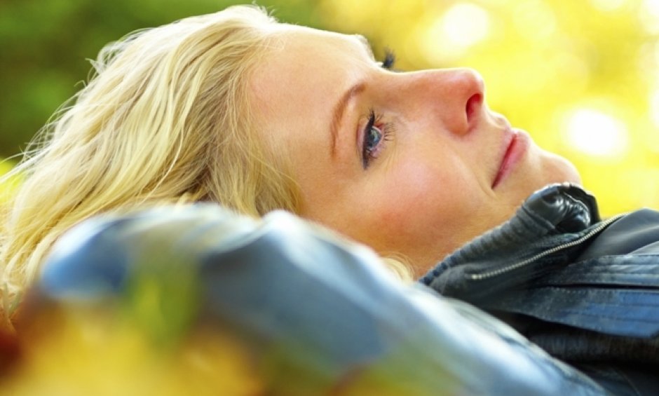 Η κατάθλιψη οδηγεί τις γυναίκες εκτός εργασίας