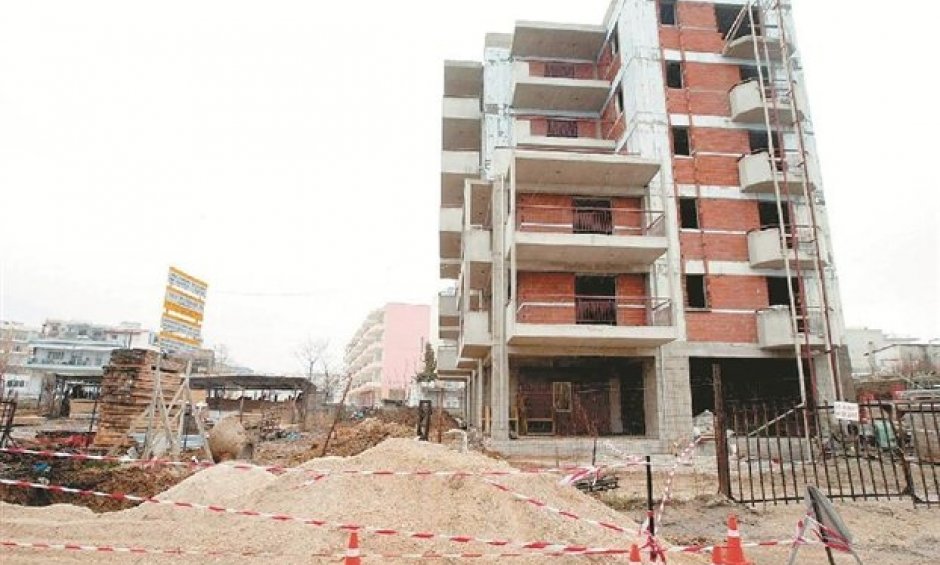 Λιγότερα σπίτια αλλά μεγαλύτερα!