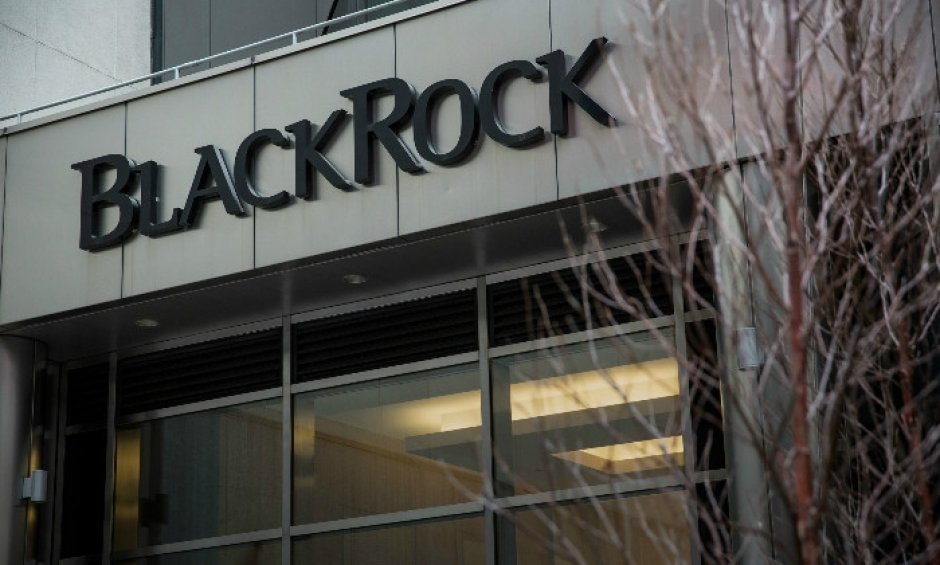 BlackRock: Πιο επικίνδυνα τα επενδυτικά χαρτοφυλάκια των ασφαλιστικών απ' ότι το 2008!