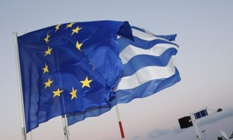 Κομισιόν, ΕΚΤ, ΔΝΤ: Εργαζόμαστε για να βοηθήσουμε την Ελλάδα
