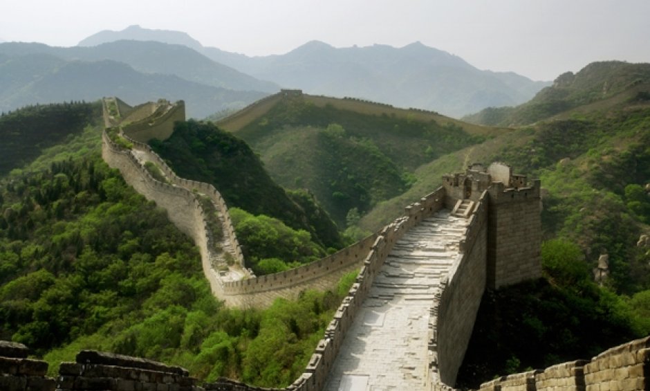 Έτοιμες να διαβούν το τείχος της Κίνας AIG και Allianz SE