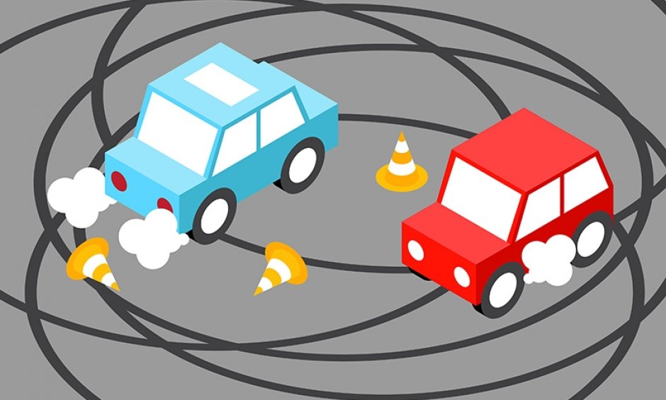 Υποχρεωτική η τριγωνική πινακίδα στο οδόστρωμα σε περίπτωση ακινητοποίησης οχήματος! Ελέγξτε τον εξοπλισμό σας!