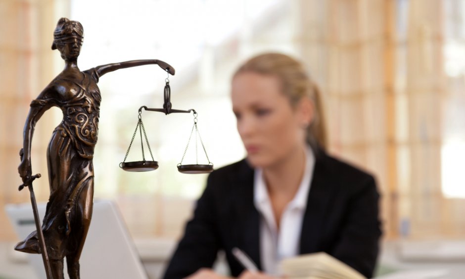 Ασφάλιση επαγγελματικής ευθύνης δικηγόρου (ΙV): Χρήσιμο "εργαλείο" στο σύγχρονο επαγγελματία