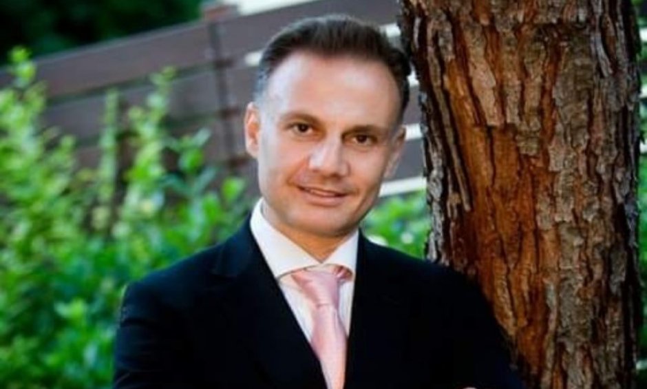 Η Hoolie Foundation Brokers αλλάζει τα δεδομένα στην ασφάλιση κατοικιδίων υποστηρίζει ο CEO & Founder Κωνσταντίνος Φωτόπουλος!