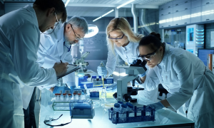 Boehringer Ingelheim: Η Ελλάδα μπορεί να γίνει κόμβος καινοτομίας και ανάπτυξης στην κλινική έρευνα