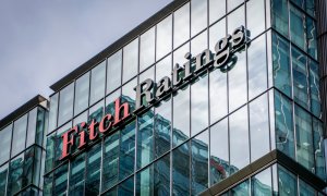 Fitch: Αντ/ασφαλιστές καλύτερα προετοιμασμένοι για την έντονη σεζόν τυφώνων του 2025