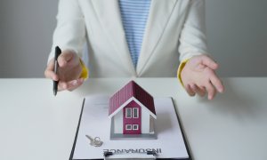 Εσύ ξέρεις τι σημαίνει «ασφαλιζόμενη αξία» και γιατί δεν πρέπει να ασφαλίσεις ένα σπίτι για την αντικειμενική του;