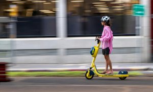 Πώς η άνοδος των ηλεκτρικών ποδηλάτων και e-scooters επαναπροσδιορίζει τον ρόλο της ασφάλισης;
