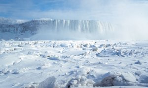 Όταν ο χειμώνας κάνει τέχνη στους καταρράκτες του Νιαγάρα