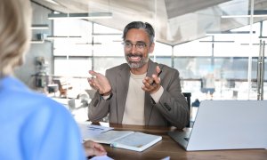 Θα μας τύχει καμία μέρα κανένας άνθρωπος να μας ζητήσει να τον ασφαλίσουμε;