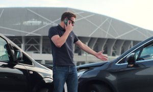 Αποστολή των πρώτων πράξεων επιβολής προστίμων και οφειλών σε ιδιοκτήτες οχημάτων που είναι ανασφάλιστα ή δεν έχουν καταβάλει τέλη κυκλοφορίας