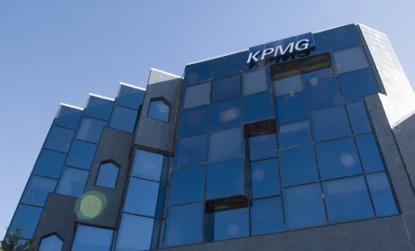 Παγκόσμια στρατηγική συνεργασία KPMG και Alibaba Cloud 