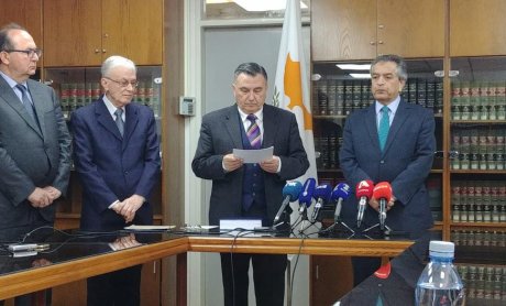 Στον Υπουργό Οικονομικών της Κύπρου «ρίχνει» τις ευθύνες για την κατάρρευση του Συνεργατισμού η ερευνητική επιτροπή. Ολόκληρο ο πόρισμα 