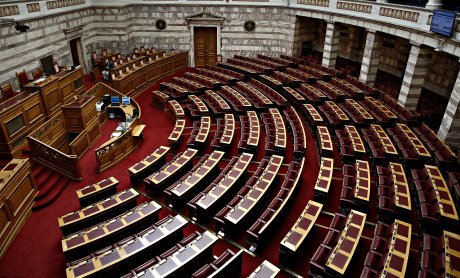 Δείτε ζωντανά την ονομαστική ψηφοφορία για την εκλογή νέου Προέδρου της Δημοκρατίας