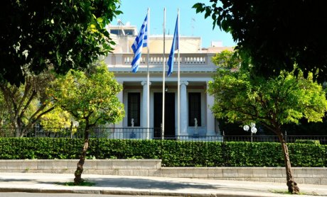 Φυγή προς τα εμπρός ετοιμάζει η Κυβέρνηση - Το σχέδιο της επόμενης μέρας 