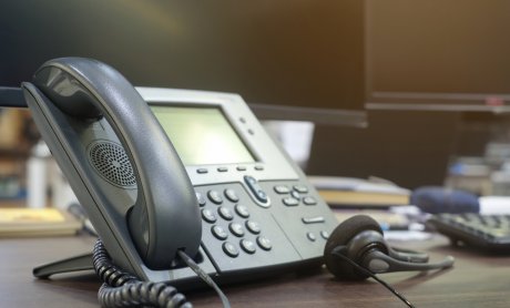 Αδικαιολόγητες χρεώσεις από κλήσεις σε τηλεφωνική γραμμή εξυπηρέτησης ασφαλιστικής εταιρίας