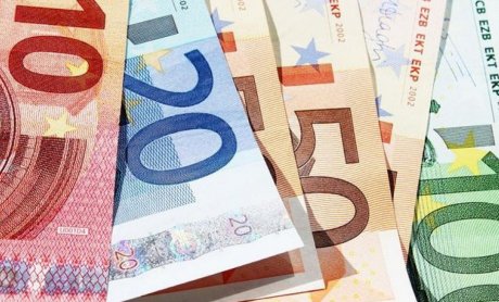 Επιπλέον πόροι 850 εκατ. ευρώ από την Ελληνική Αναπτυξιακή Τράπεζα για δάνεια σε ΜΜΕ