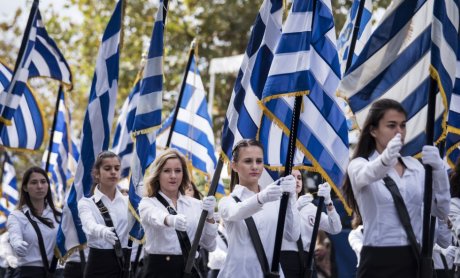 Στ. Πέτσας: Ακυρώνονται λόγω κορονοϊού οι παρελάσεις για την 28η Οκτωβρίου