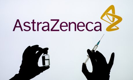 Στην κυλιόμενη ανασκόπηση του ΕΜΑ το εμβόλιο των AstraZeneca και πανεπιστημίου της Οξφόρδης