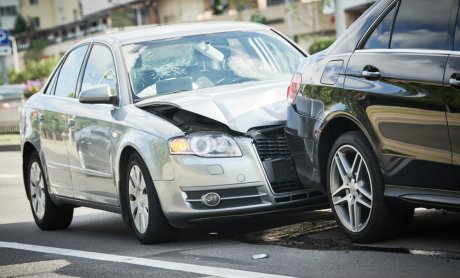 Πως θα αποζημιωθώ για τις ζημιές στο αυτοκίνητό μου εάν με τρακάρει ένα ανασφάλιστο όχημα;