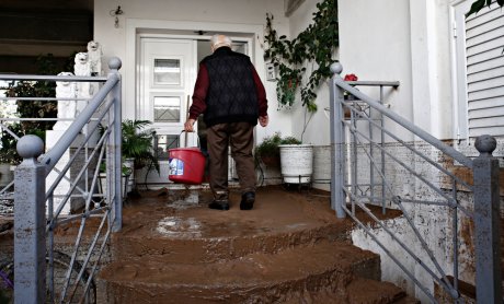 Swiss Re: Ανασφάλιστο το 97% της Ελλάδας έναντι φυσικών καταστροφών!