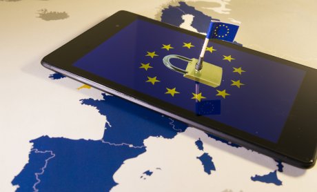 ΕΕ: Νέοι κανόνες κυβερνοασφάλειας για ασφαλέστερα προϊόντα υλισμικού και λογισμικού