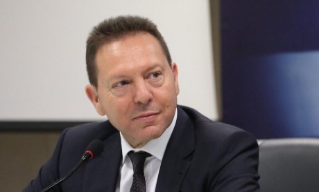 Ο διοικητής της ΤτΕ Γιάννης Στουρνάρας και η πρόταση του "ΝΑΙ"
