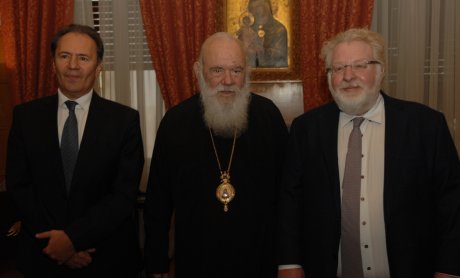 Η ελληνική φαρμακοβιομηχανία στηρίζει το έργο της Ιεράς Αρχιεπισκοπής Αθηνών!