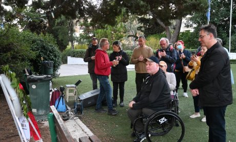 Ηλίας Προβόπουλος: Ένα μνημείο για τους ανάπηρους της Εθνικής Αντίστασης 