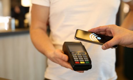ΙΟΒΕ: Ηλεκτρονικές πληρωμές στην Ελλάδα μετά την εποχή της πανδημίας!