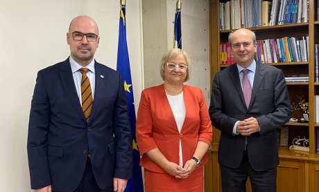 Συνάντηση Κωστή Χατζηδάκη με την γενική διευθύντρια της Eurostat και τον πρόεδρο της ΕΛΣΤΑΤ