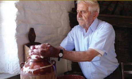 Ηλίας Προβόπουλος: Αφιέρωμα στο τυρί και την τυροκομία